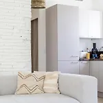 Apartment Grand 4 Centre Arenes A Pied 8 Pers